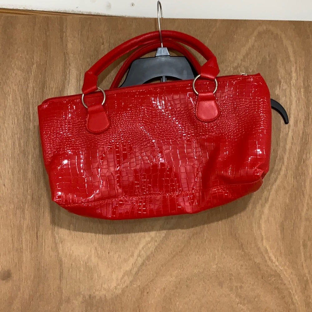 Red wine purse